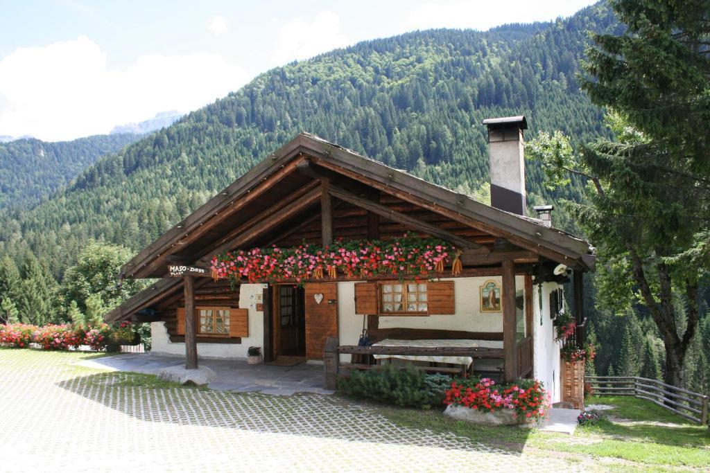 Chalet Campiglio Doss Madonna Exterior foto